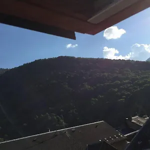 Apartamento T2 Bis, Calme, Plein Centre De Luchon, Avec Balcon Et Garage, Bagnères-de-Luchon